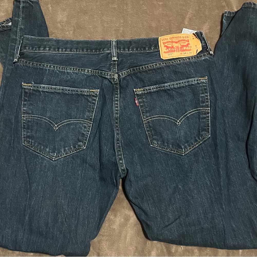 Men’s Levi’s jeans. Never used.